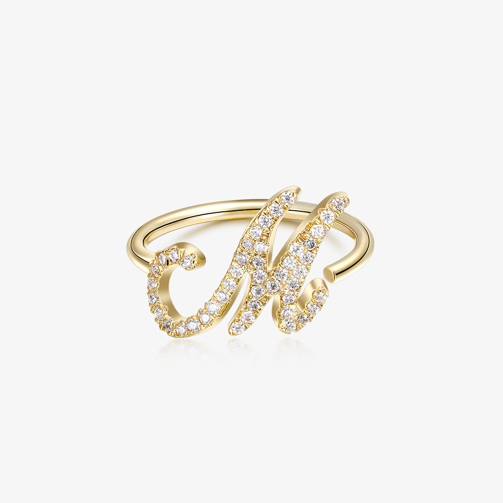 Trendy Gold Initial Ring - Image 4