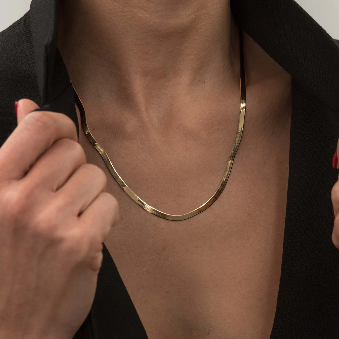 3.5mm Gold Snake Chain Necklace - Image 3