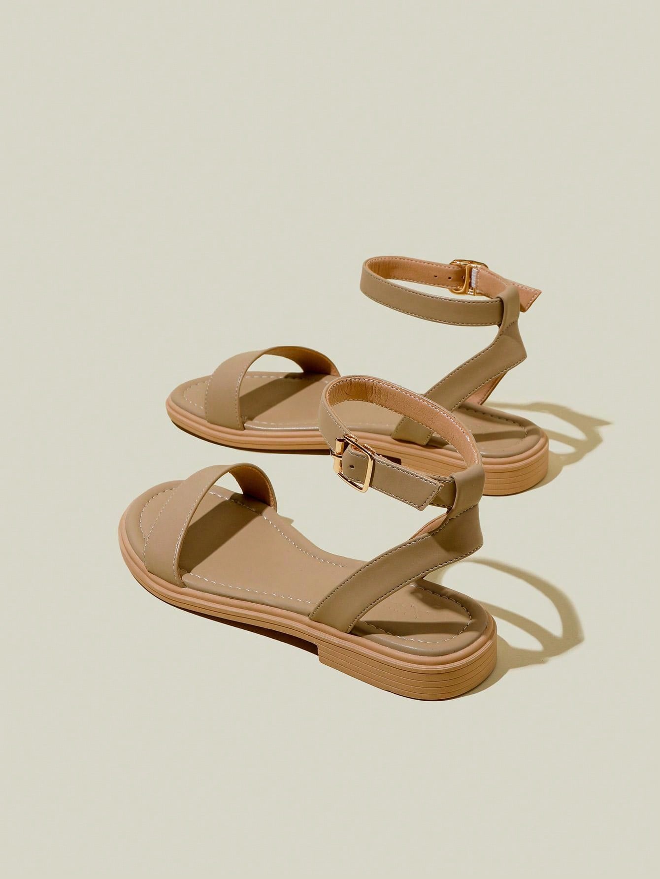 Fashionable small high heels - Image 33
