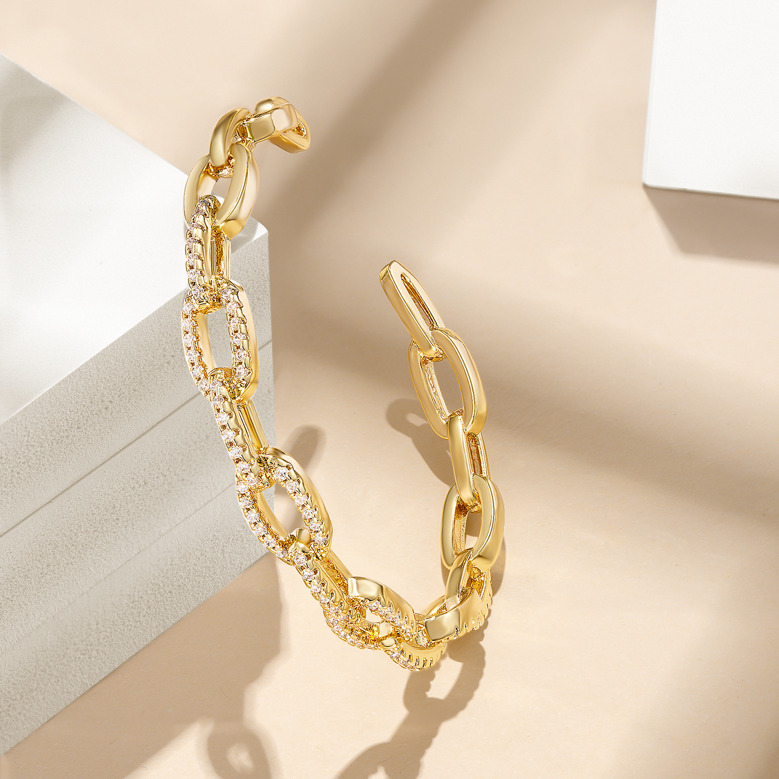 C-Shaped Shell Link Chain Cuff Bangle Bracelet - Image 5