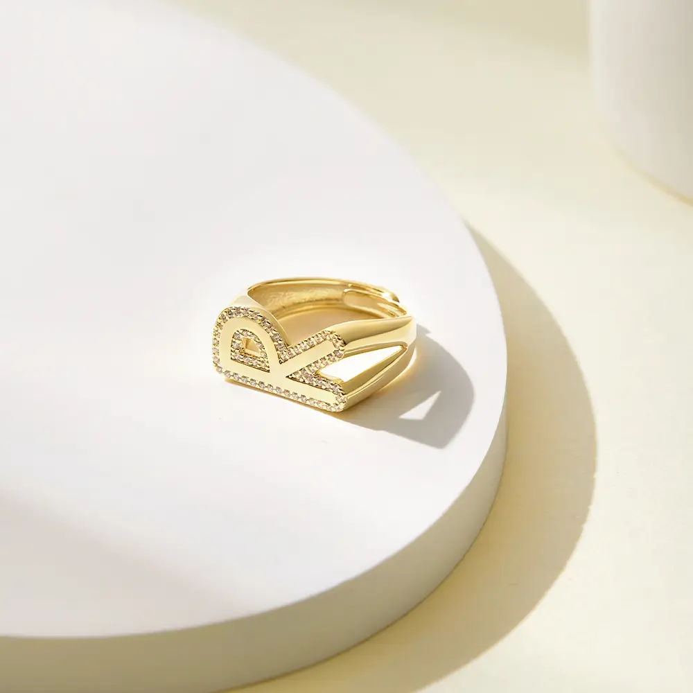 Custom Bubble Initial Letter Ring - Image 3