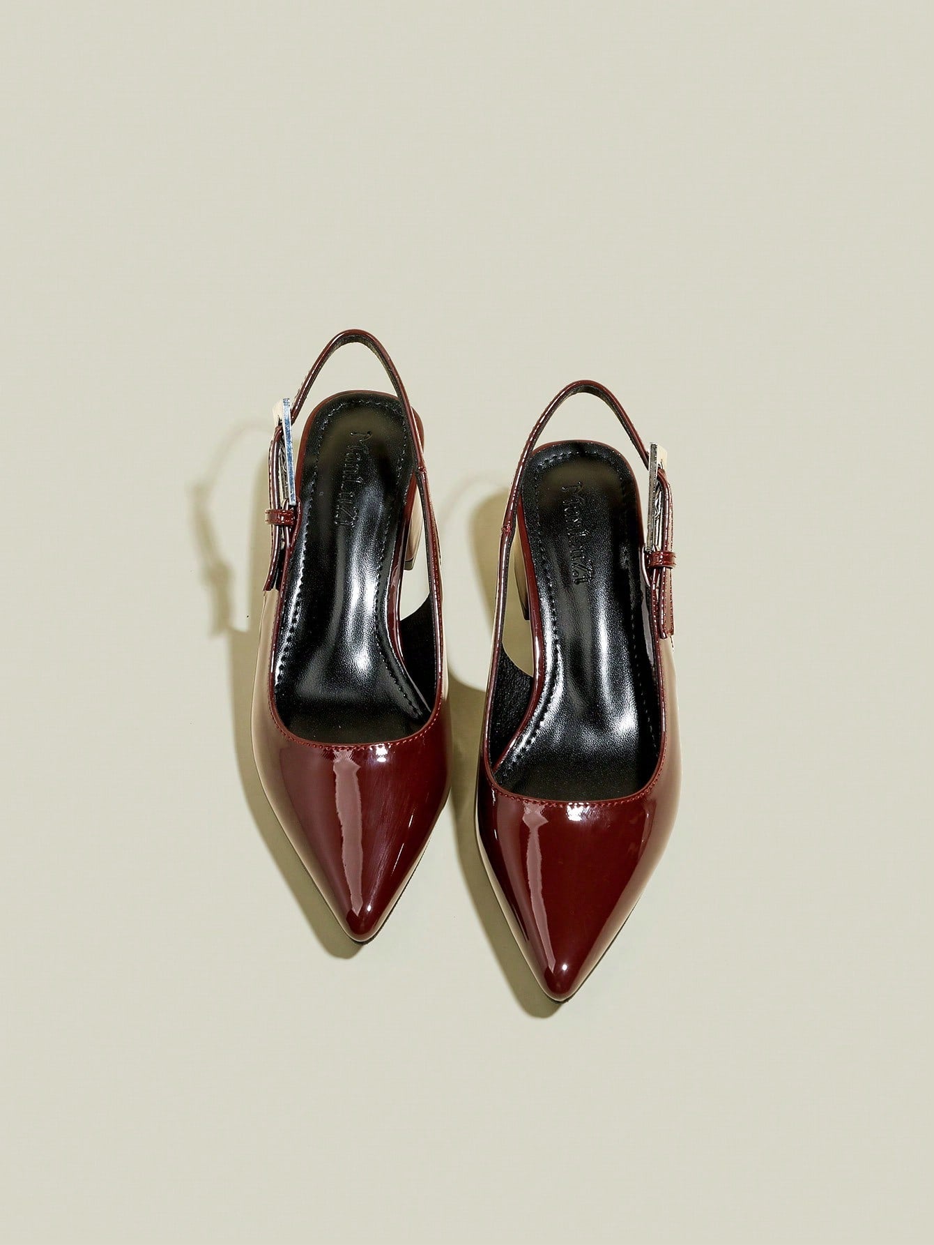 Fashionable small high heels - Image 9