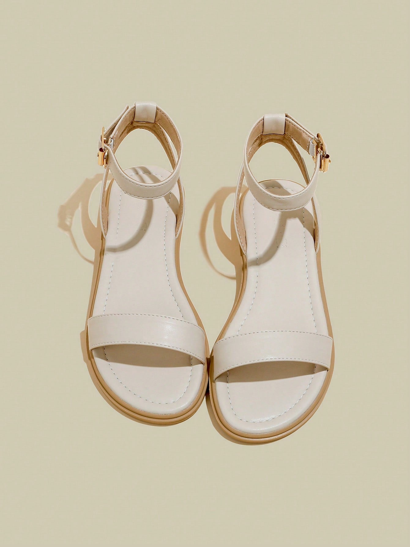 Fashionable small high heels - Image 23