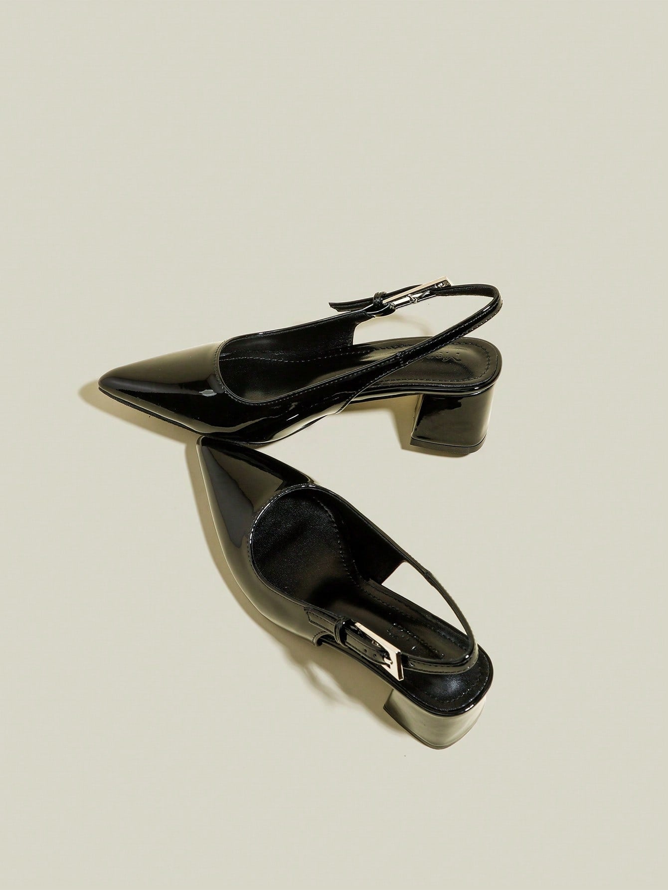 Fashionable small high heels - Image 17