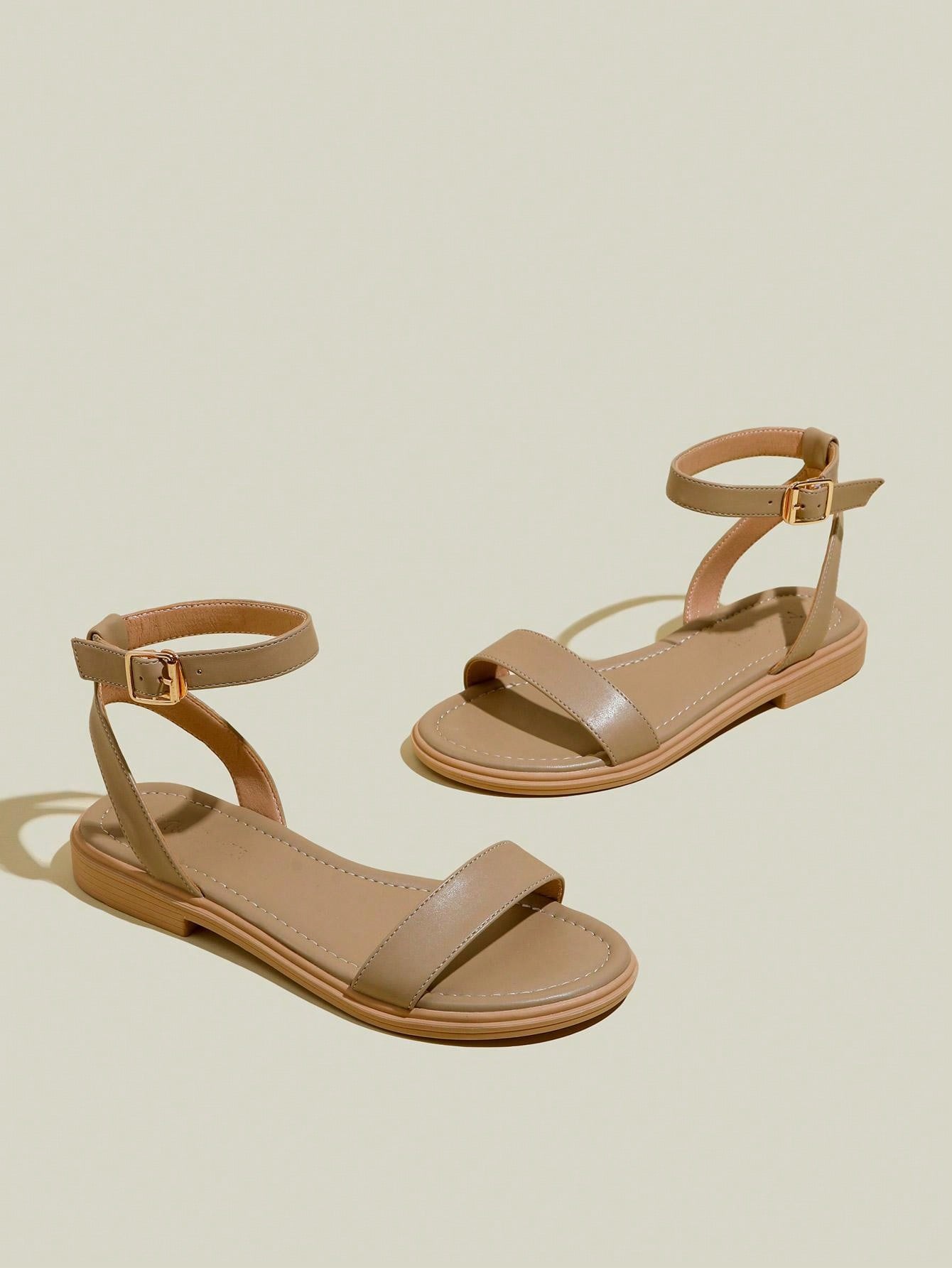 Fashionable small high heels - Image 38