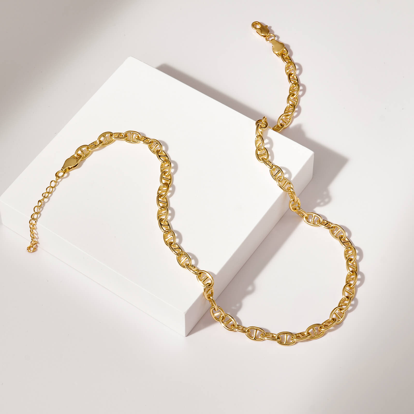 14K Gold Plated Curb Chain Necklace - Image 3