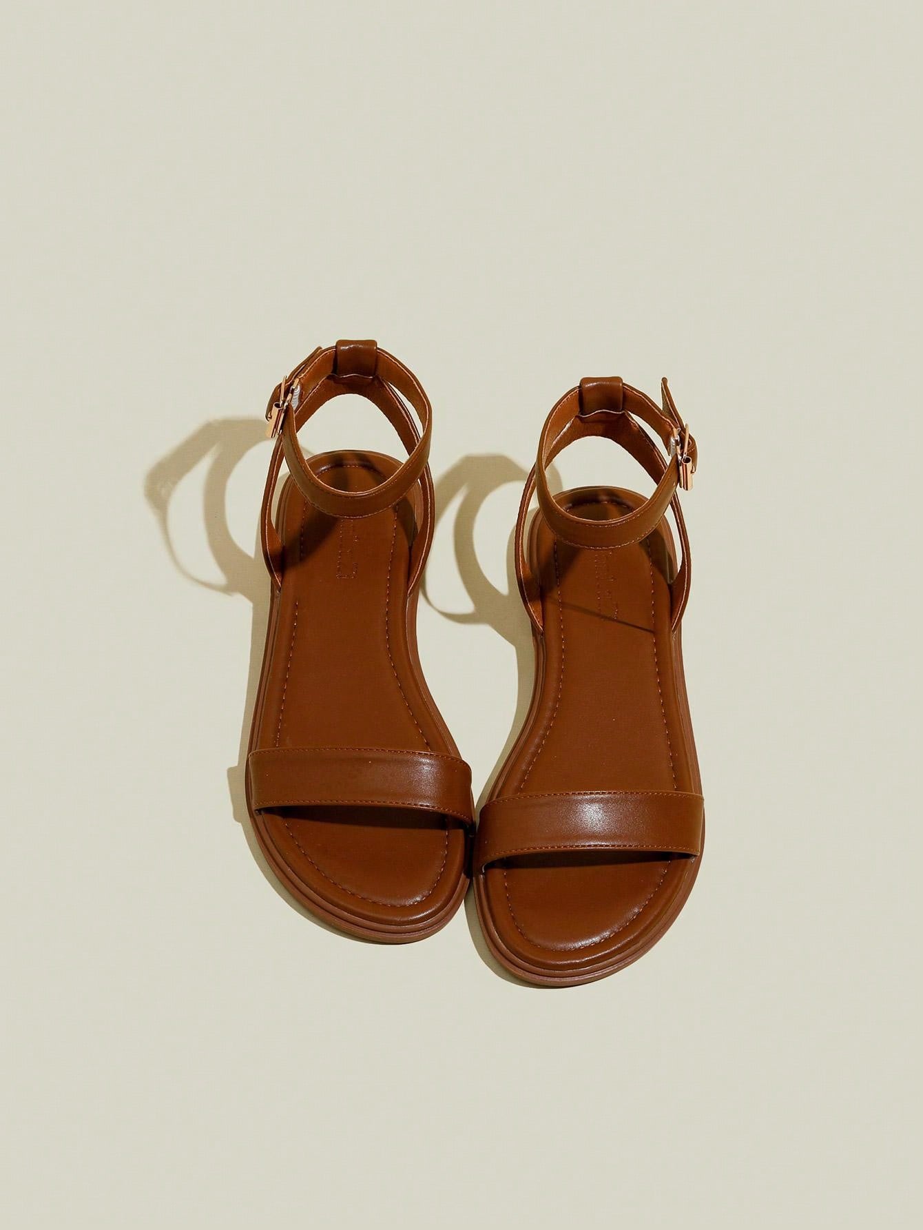 Fashionable small high heels - Image 7