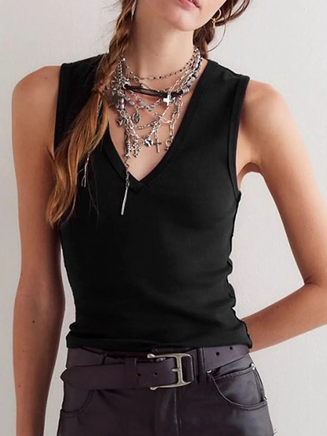 V-Neck Wide Strap Tank - Image 9
