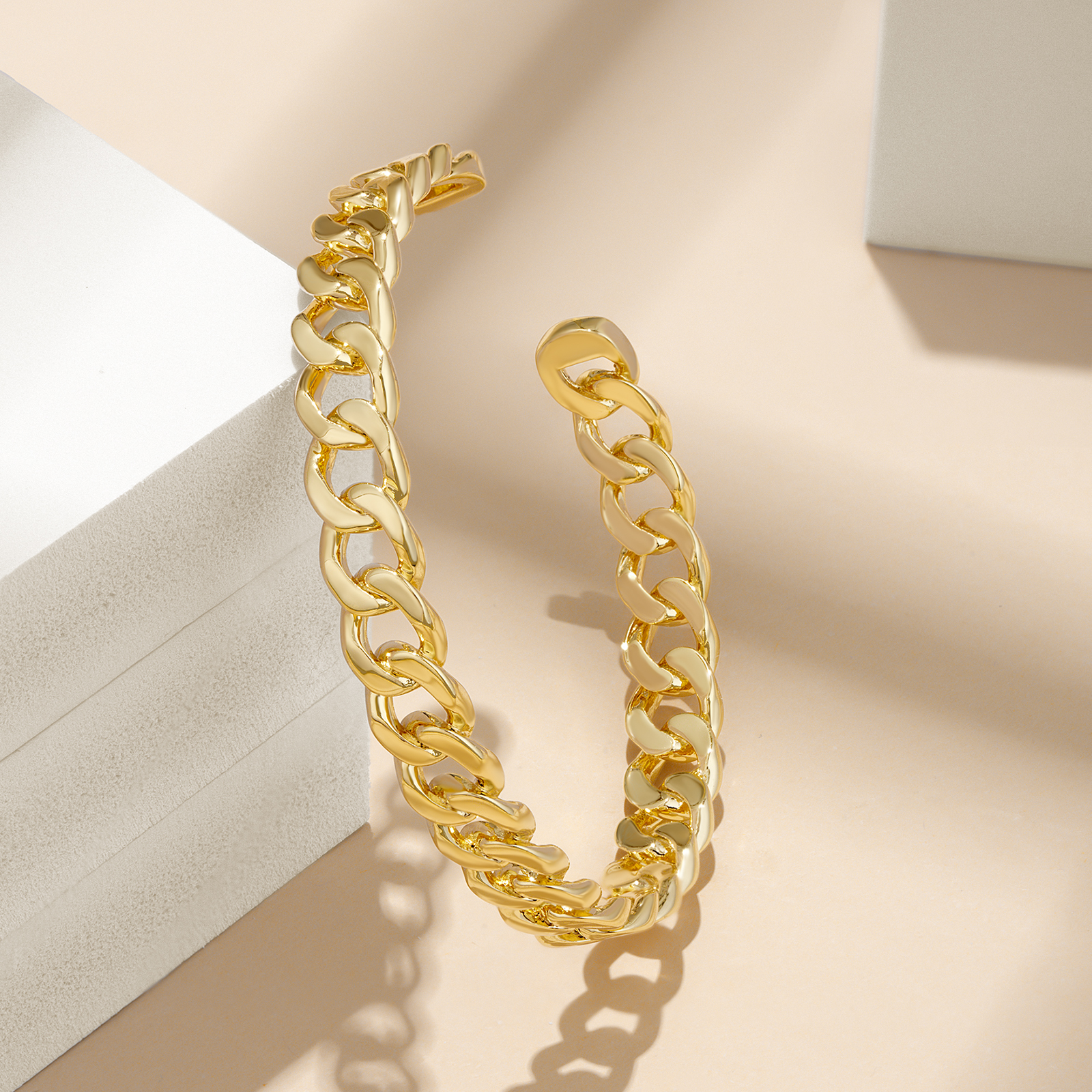 8MM 14K Gold Openwork Brass Bracelet - Image 5