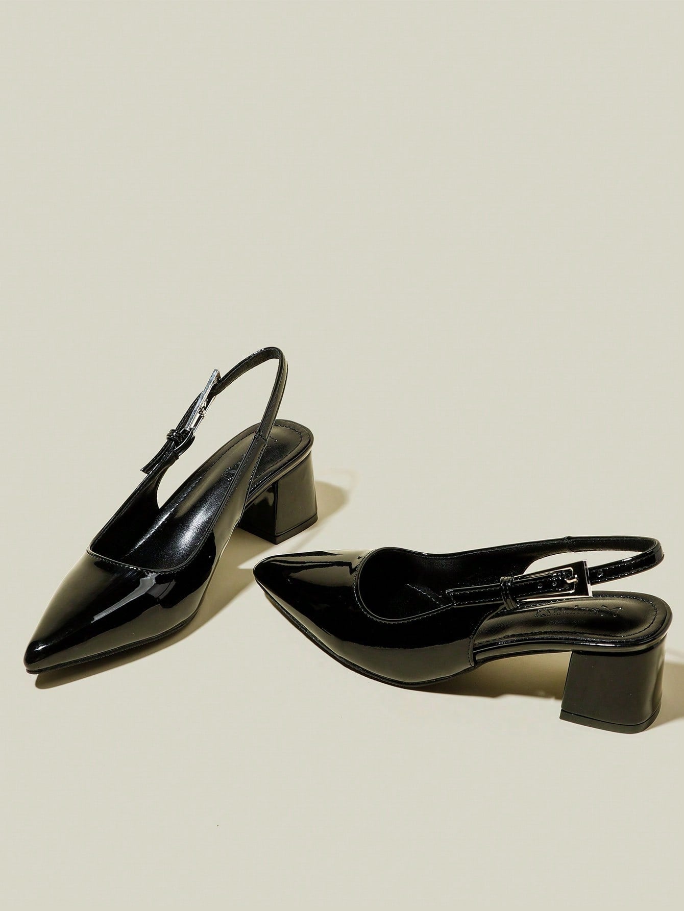 Fashionable small high heels - Image 16