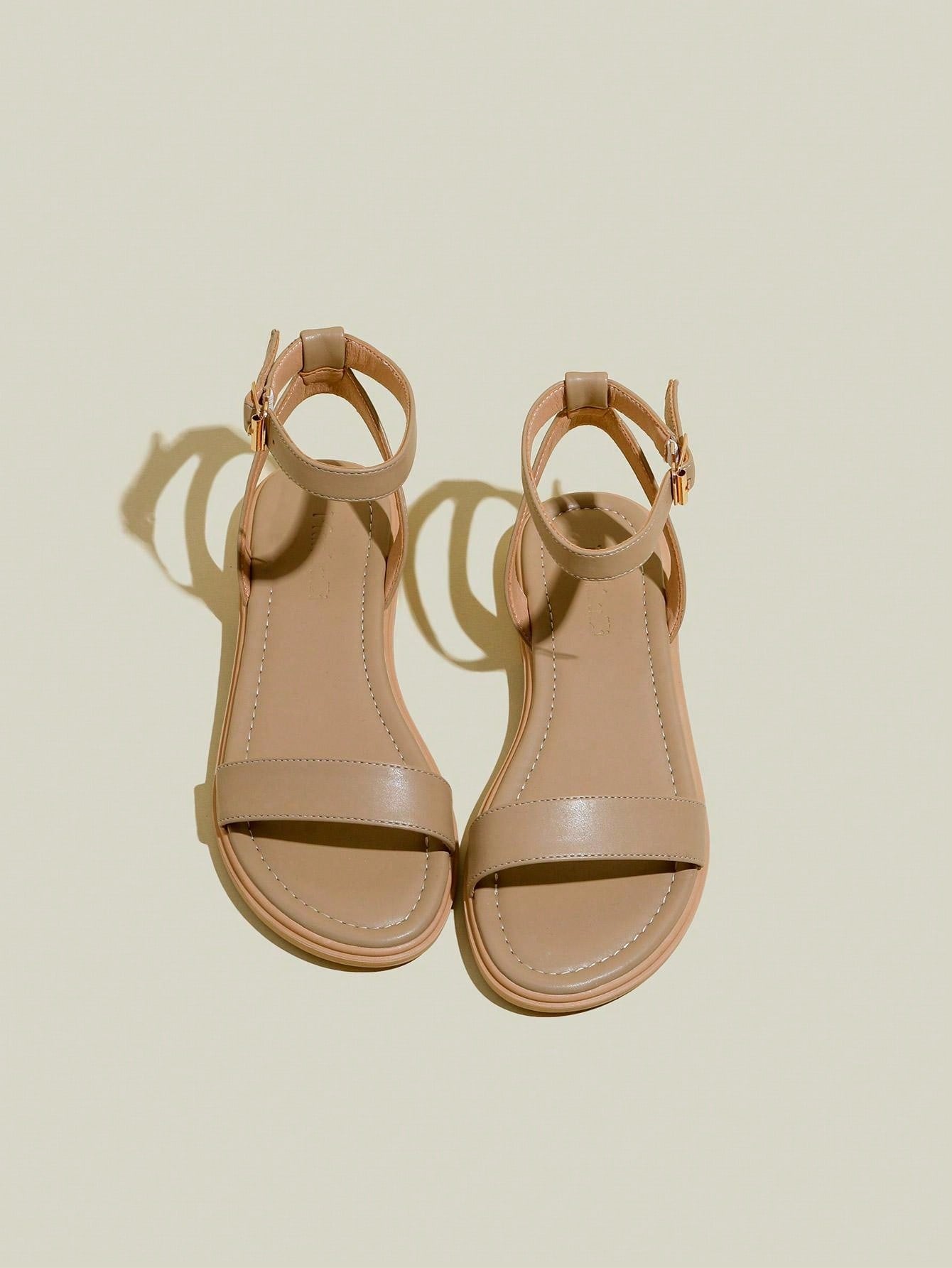 Fashionable small high heels - Image 35